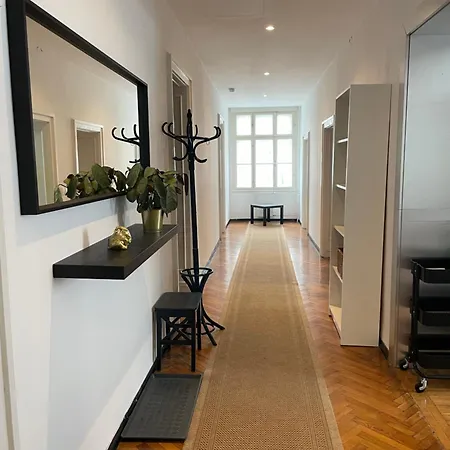 Апартаменти Elza Appartments
